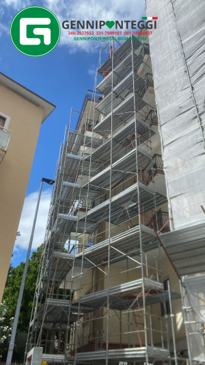 Noleggio ponteggi fissi Ponti mobili Navicelle Sospese Auto sollevanti Cesta - genni ponteggi